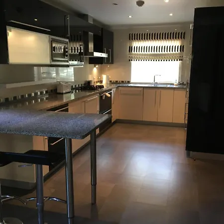 Вилла 5-bed Near Praia D'el Rey Beach Golf Course Amoreira (Leiria)